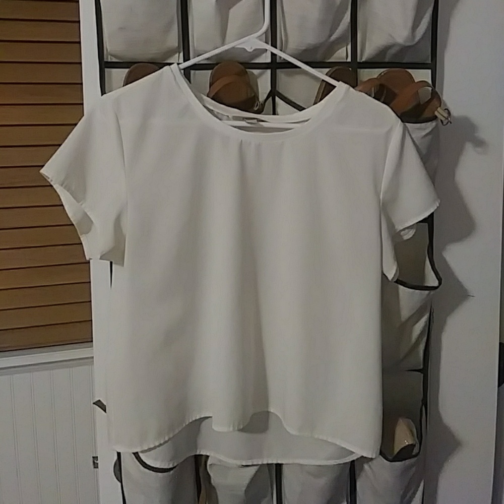 Women's White Short-sleeved Blouse